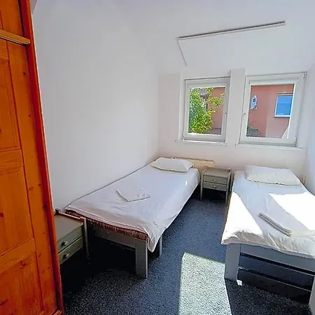 Na Odrzanskiej Hotel 3*