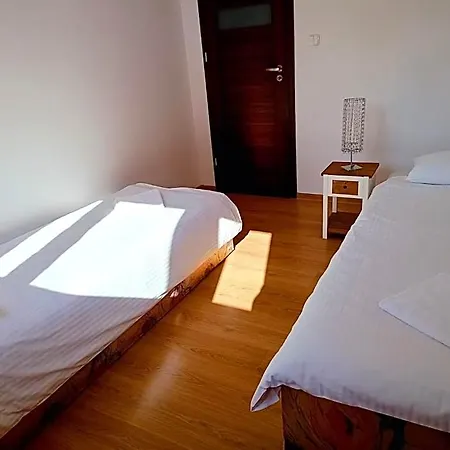 Na Odrzanskiej Hotel