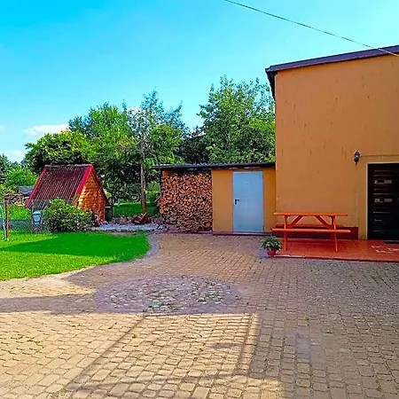 Na Odrzanskiej Hotel
